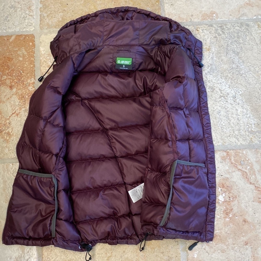 Hi-Tec Women's Down Vest S Hooded Maroon Puffer activewear outdoors warm winter - Picture 7 of 12